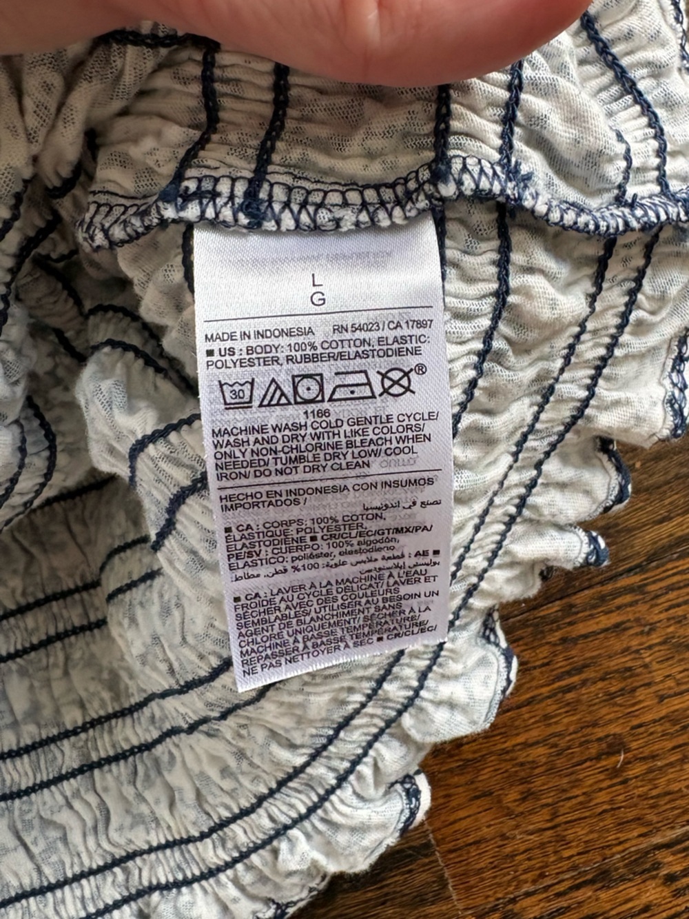 Old Navy Smocked Floral Cropped Camisole - Blue & White - Picture 5 of 5